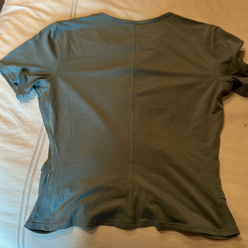 Worn Once. Too Tight On My Chest - image 2